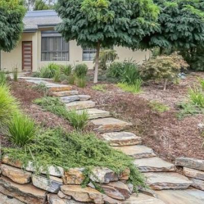 Retaining Wall Specialists 11